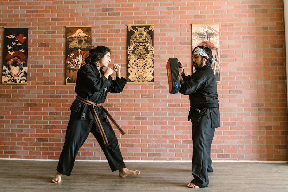 Jak treningi aikido wpływają na rozwój fizyczny i psychiczny dziecka
