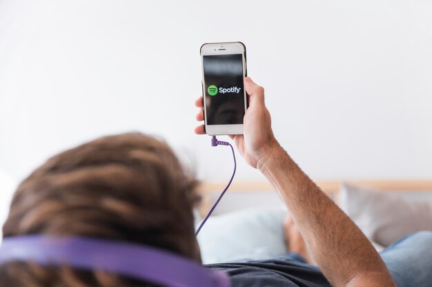 Jak zadbać o długowieczność baterii w smartfonie?